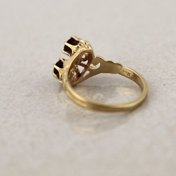 14k Yellow Gold Natural Garnet Band Ring Antique Victorian Ring size 7 - Picture 9 of 9